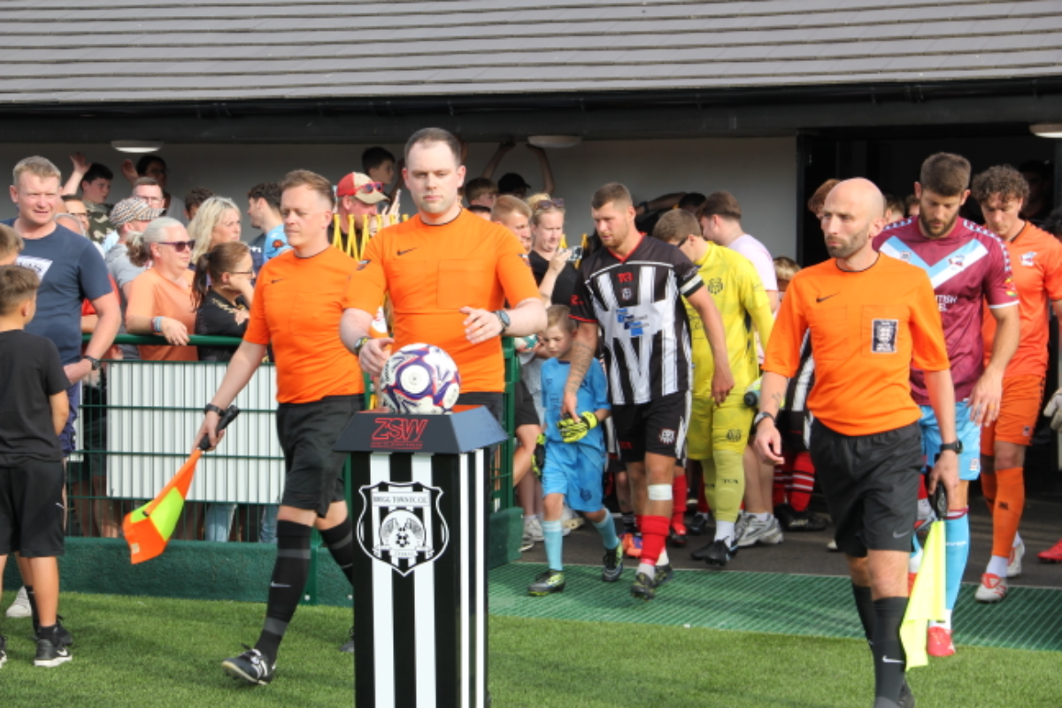 Gallery: Brigg Town CIC (A) — photo 6