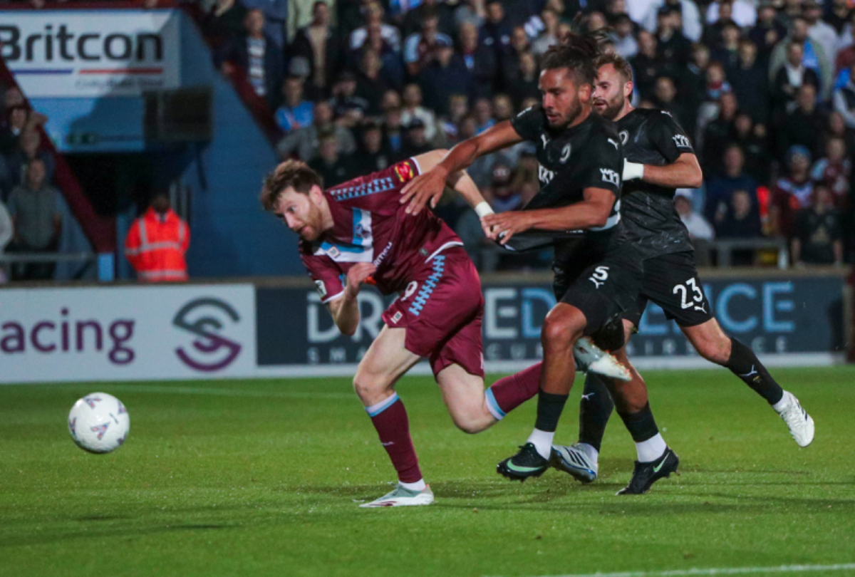 Gallery: Boreham Wood (H) - Steve Hope — photo 33