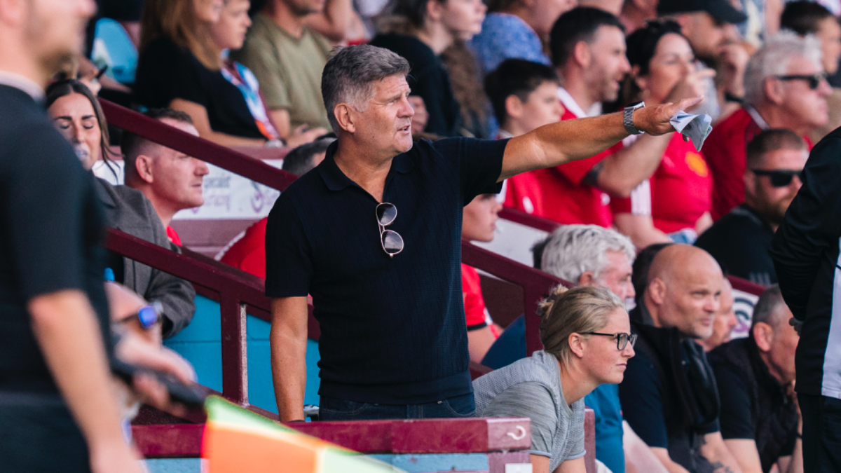 Gallery: Iron Legends v Manchester United Legends - Michael AC Braithwaite — photo 1
