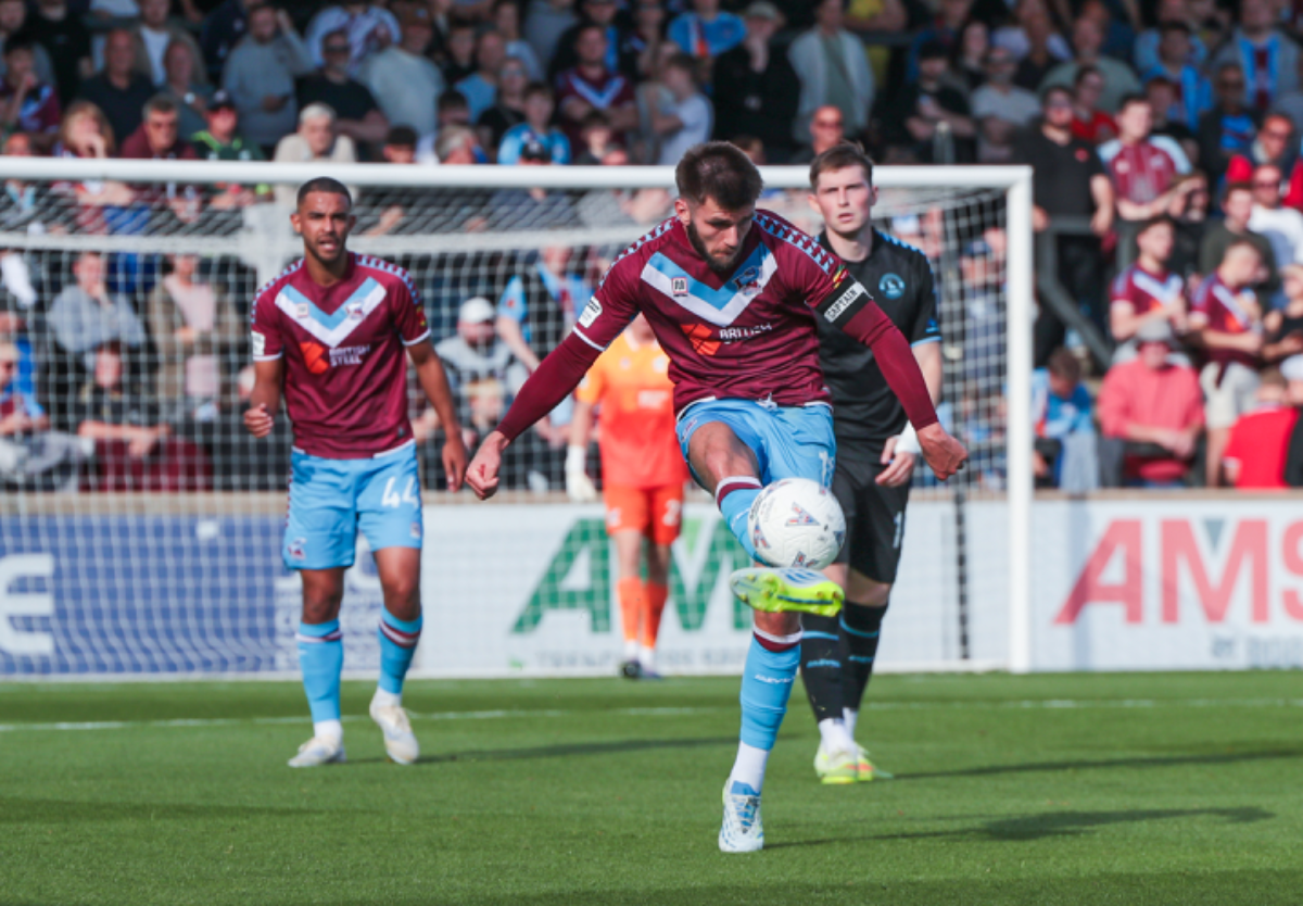 Gallery: Hartlepool United (H) - Steve Hope — photo 95