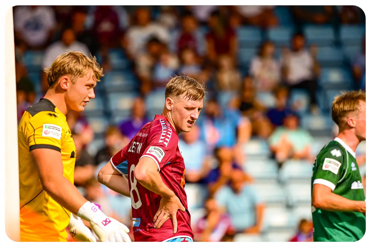 Gallery: Yeovil Town (H) - David Winn - August 8th, 2026 — photo 71