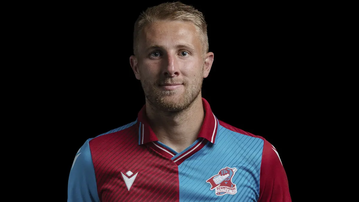 Marcus Carver returns from Southport loan