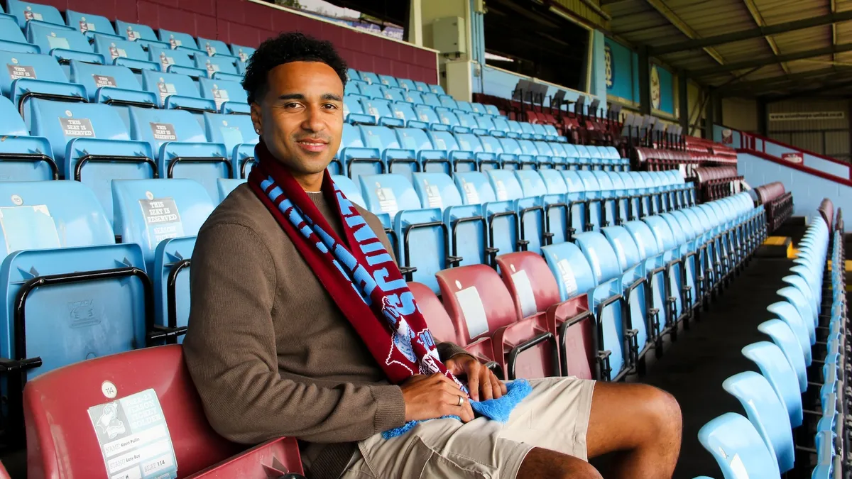 Pilgrims' player of the season becomes Iron's next summer recruit