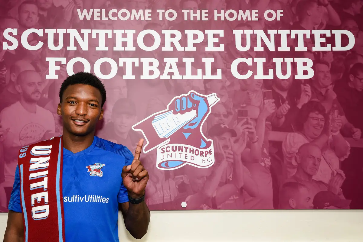 Kgosi Ntlhe speaks after completing his signing
