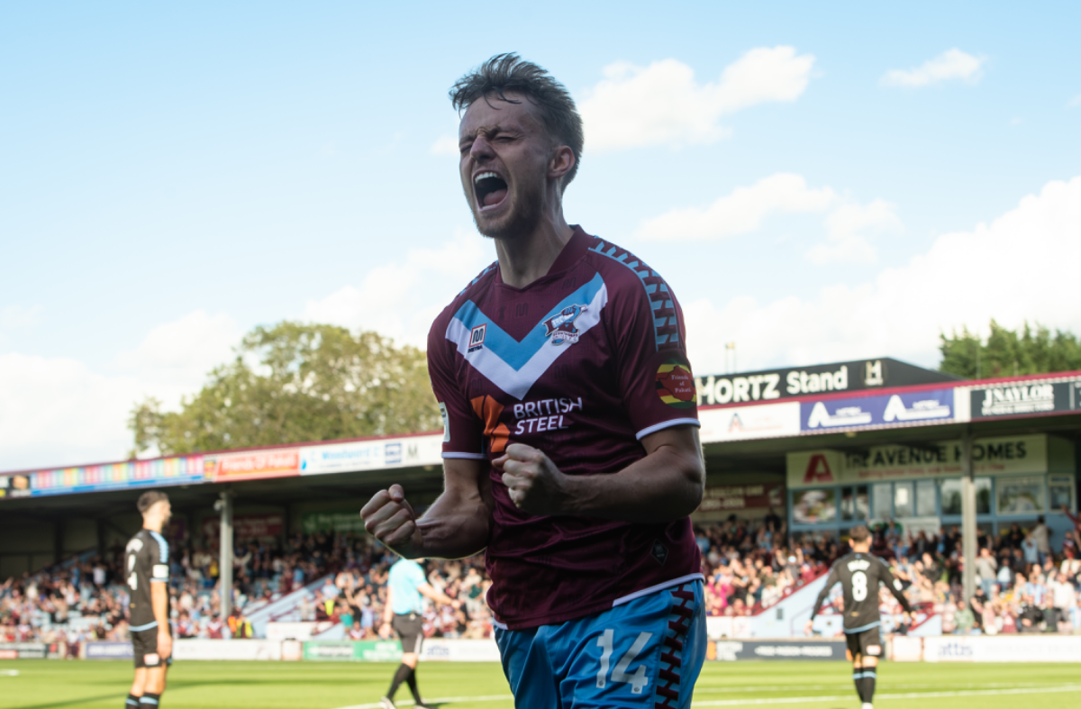 Gallery: Hartlepool United (H) - Dan Haswell — photo 10